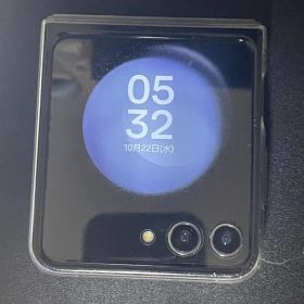 【ジャンク】Samsung Galaxy Z Flip5 ホワイト