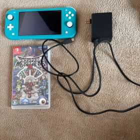 Switch Lite本体と充電器