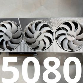 INNO3D GeForce RTX5080 グラフィックボード 白 ホワイト