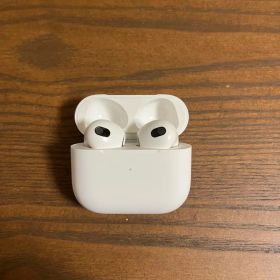 AirPods 第3世代 保護カバー付