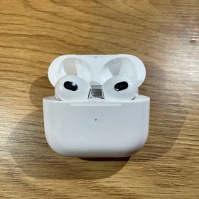 Apple Airpods 第3世代