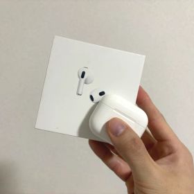 AirPods 第3世代
