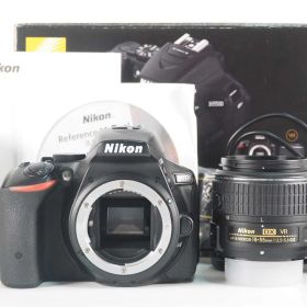ニコン Nikon D5500 24.2MP DSLR Camera AF-S 18-55mm Lens 17622 Shots 元箱 [新品同様] #Z5399A