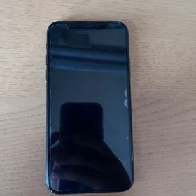 Apple iPhone X ブラック