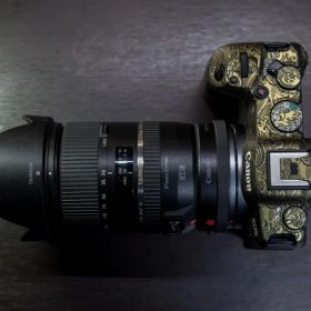 キヤノン Canon EOS R8