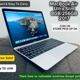 MacBook Air 2017 8GB/256GB シルバー