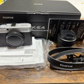 FUJIFILM X-E4 ミラーレス一眼カメラ