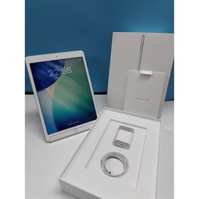 アイパッド(iPad)の【Wi-Fiモデル】iPad 第8世代/32GB/A2270〈MYLA2J/A〉(タブレット)