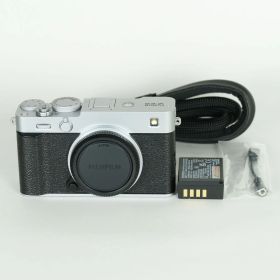 [美品 | シャッター数102回] FUJIFILM X-E5 [ボディ シルバー] | FUJIFILM Xマウント