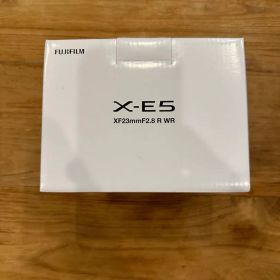 X-E5 XF23mm f2.8 WRレンズキット シルバー