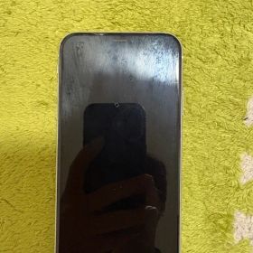 Apple iPhone XR 64GB ホワイト 画面キズあり simフリー