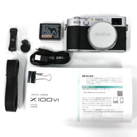 富士フイルム X100VI コンパクトデジタルカメラ x100vi-sl シルバー【非常に良い(A)】