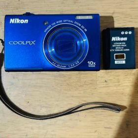 【Nikon】COOLPIX S6200 青 10倍光学ズーム デジカメ