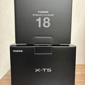 FUJIFILM X-T5 XF18mmF1.4R LM WRシャッター880枚