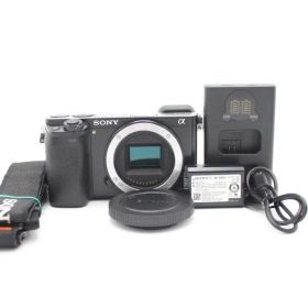 ショット数3104枚！■ほぼ新品■ SONY ミラーレス一眼 α6000 ボディ ブラック ILCE-6000 B ♯96010