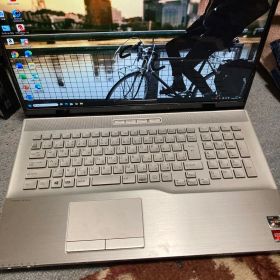 LIFEBOOK NH90/F3 シルバー ノートPC