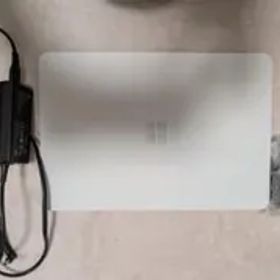 Microsoft surface laptop se