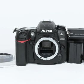 【超美品】 ニコン Nikon D7000 ボディ 《ショット数2800》