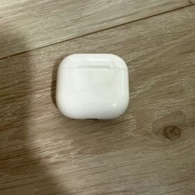 AirPods4本体 ノイズキャンセリングなし
