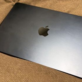 Apple MacBook Air M2 2022