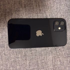 Apple iPhone 12 ブラック 本体