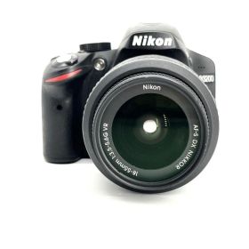 Nikon D3200 標準レンズキット バッグ付き