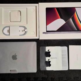 【美品】MacBookPro14″ (2021, M1 Pro) 512gb