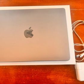 Macbook Pro M1 Pro 14インチ スペースグレイ512GB