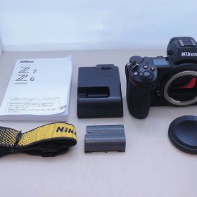 ニコン Nikon ミラーレス一眼カメラ ボディ フルサイズ Z6 【中古】