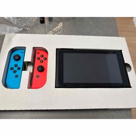ニンテンドースイッチ(Nintendo Switch)のswitch 本体＆カセット3本(ポケモンスカーレット、マリカー8、マリパ)(家庭用ゲーム機本体)