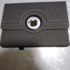 ●Apple iPad 本体第6世代●カバー付き●正常動作●美品●32GB