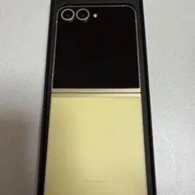 Galaxy Z Flip6 イエロー 256GB SIMフリー