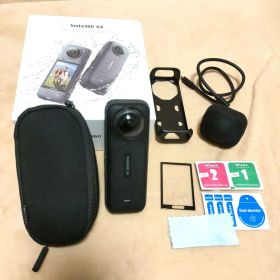 1/24購入したばかり❣️ Insta360 X4 アクションカメラ 本体