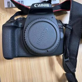 Canon EOS Kiss X90 デジタル一眼レフ