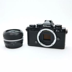 【中古】 《良品》 Nikon Zfc Z 28mm F2.8 （Special Edition）レンズキット ブラック 【液晶外装部組部品交換/各部点検済】 [ デジタルカメラ ]