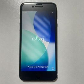 【美品】iPhone SE 第二世代 64gb フィルム・カバー装着 【箱付き】