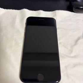 【美品】iPhoneSE 第2世代 64GB simフリー ブラック 修理歴無し