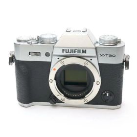 【中古】 《並品》 FUJIFILM X-T30 II ボディ シルバー [ デジタルカメラ ]