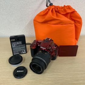 ￥4【通電動作確認済み】Nikon ニコン D5500 Wi-Fi搭載 一眼レフカメラ レッド 充電器 ケース付き【カメラ】【2】