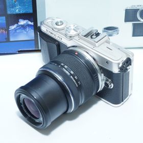 オリンパス(OLYMPUS)のWi-Fi 自撮り可能★オリンパス E-PL7(ミラーレス一眼)