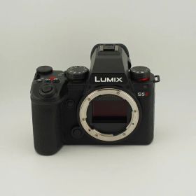 【中古】 (パナソニック) Panasonic DC-S5II【中古カメラ デジタル一眼】 ランク：B