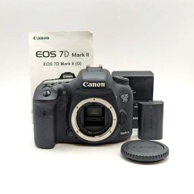 Canon EOS Kiss 7D Mark II マーク 2 美品