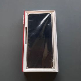 新品・未使用 AQUOS wish4 ホワイト