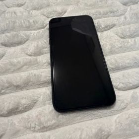 iPhone XR ブラック 64GB