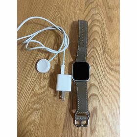 アップル(Apple)のApple WatchSE（GPS）Alum 40MM充電ケーブル付き(腕時計(デジタル))
