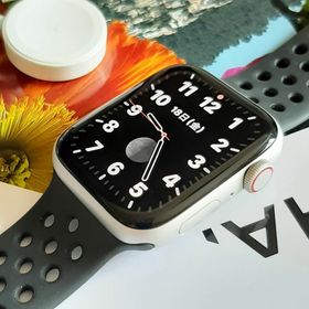 アップル(Apple)の95%初期 アップルウォッチ SE 44mm セルラー Apple Watch(腕時計(デジタル))