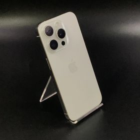 【全額返金保証】【最速発送】 iPhone 15 Pro 256GB SIMフリー 白ロム 美品 動作確認済 80%