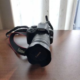 Canon EOS Kiss X7 デジタル一眼レフカメラ