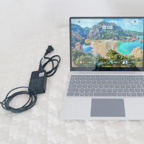 Surface Laptop Go (Windows11 Pro SSD)