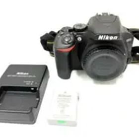 25H9-049 Nikon ニコン D3500 ボディ カメラ 動作確認済み